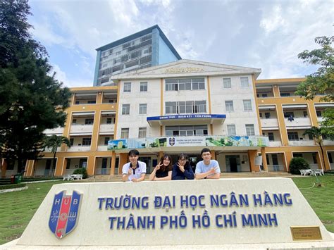 Học phí của Trường Đại học Ngân hàng TP HCM .